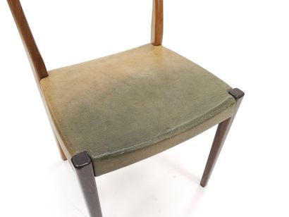 SVEGARDS SUEDE Markaryd Teak 
Quatre chaises...