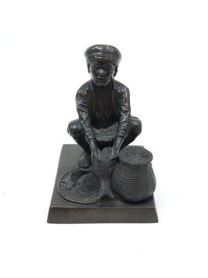 TRAVAIL VIETNAM
BRONZE représentant un pêcheur...