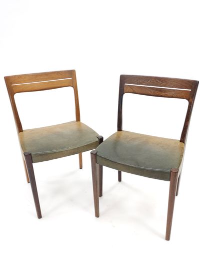 SVEGARDS SUEDE Markaryd Teak 
Quatre chaises...