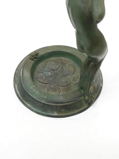 GUERBE,
Sculpture-vide poche en bronze à...