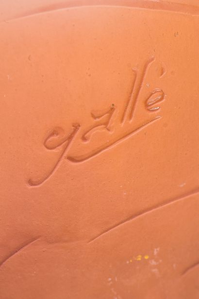 ETABLISSEMENTS GALLE
Soliflore à corps ovoïde...