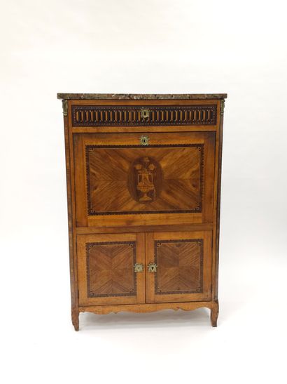 SECRETAIRE de style transition en bois de...