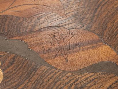 EMILE GALLE (1846-1904)
Table de milieu en...