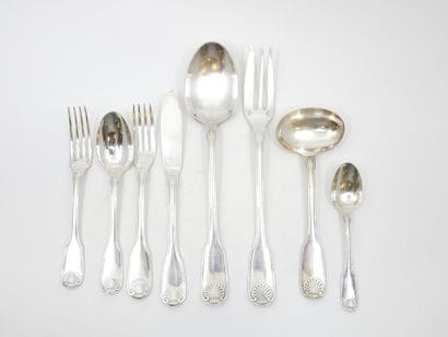 CHRISTOFLE
Partie de ménagère de couverts...