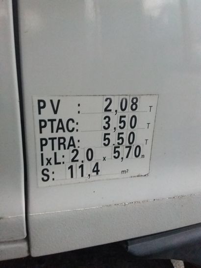 Véhicule CITROEN modèle JUMPY plateau 
immatriculé...