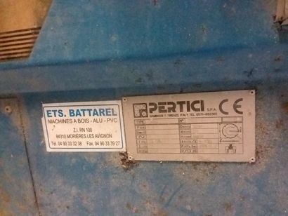 PERTICI Univer 502D2
type : 50202
n° série...