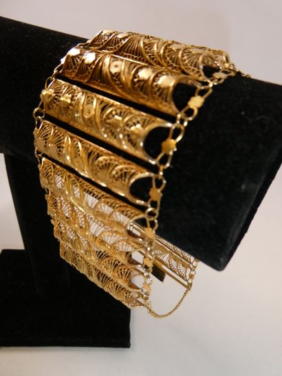 1 Bracelet 18kt Gold 61.22g 