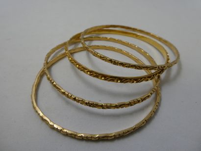 4 Bracelets 18kt Gold 42.52g 