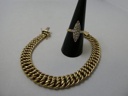 1 Ring 18kt gold and diamonds 4,14 g 1 Bracelet...