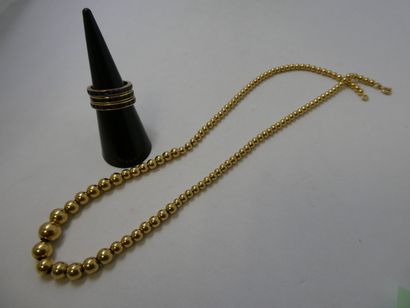 1 Collier Or 18kt 10,67g 3 Bagues Or 18kt...