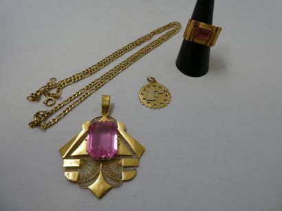 1 Ring 18kt gold and stone 4,08g 1 Pendant...