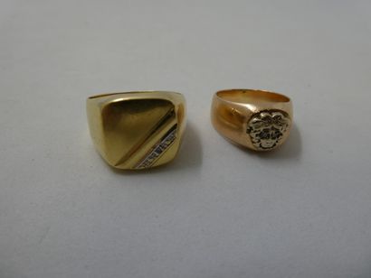 2 Rings 18kt Gold and stones 13,18g damaged...