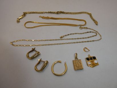 2 Pendants 18kt Gold and miscellaneous 2,19g...