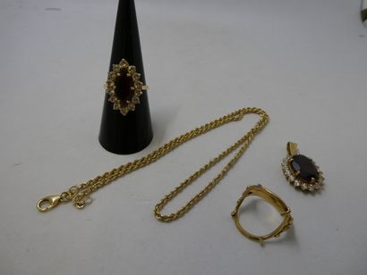 1 Pendentif Or 18kt et pierres 5,12g 1 Bague...
