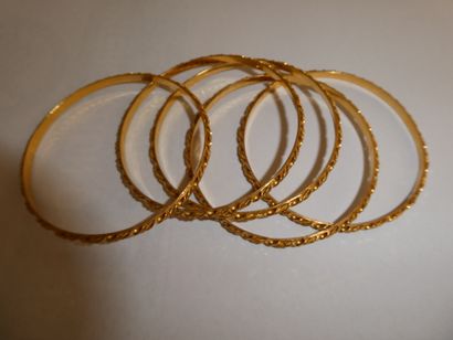 5 Bracelets 18kt Gold 46.51g 
