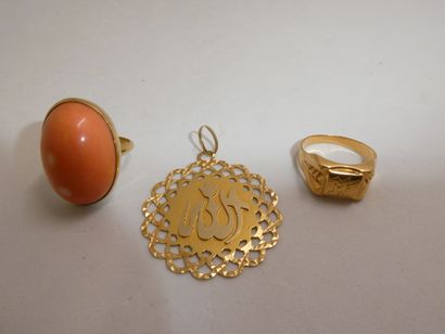 1 Pendentif Or 18kt 5,38g 1 Bague Or 18kt...