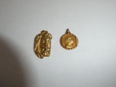2 Pendentifs Or 18kt 6,13g 