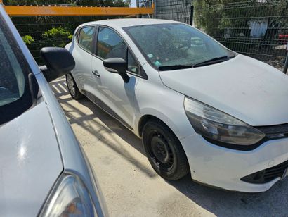 Véhicule RENAULT modèle CLIO Société, de...