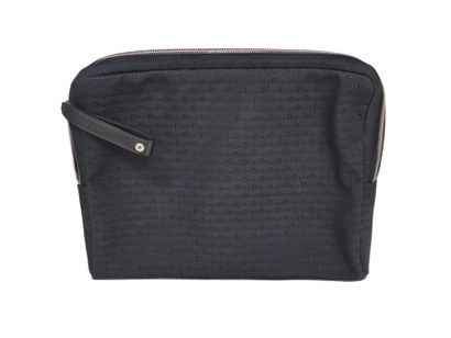 DIOR
Black leather travel bag
Size: 55 x...