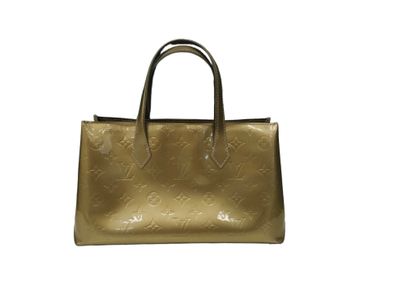LOUIS VUITTON WILSHIRE
Green patent leather...
