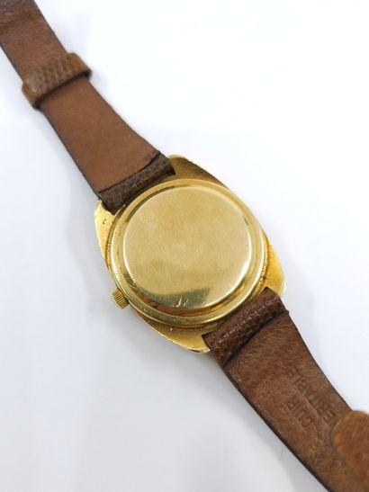 ETERNA Sonic
Montre bracelet, boîtier tonneau...