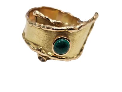 Yellow gold 750° wrap-around ring set with...
