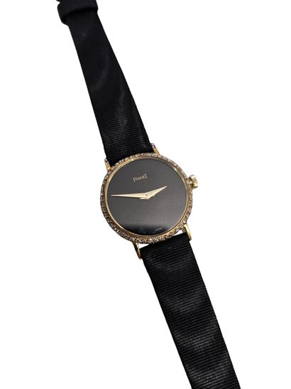 PIAGET modèle 