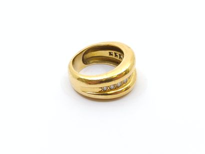 Double string ring in 750° yellow gold set...