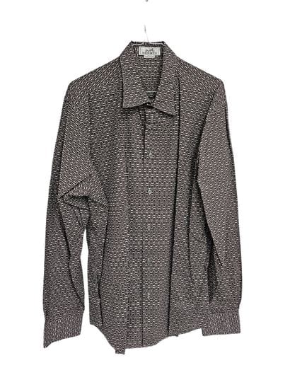 HERMES
Chemise grise à motifs de chaînes
Chemise...