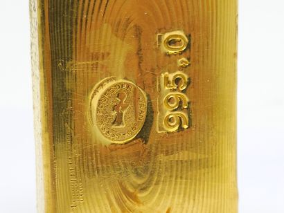 LINGOT D'OR
Poids de l'or fin 995g. 
Avec...