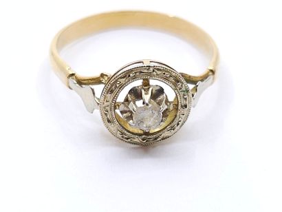 RING in two-tone 750° gold set with a diamond
Gross...