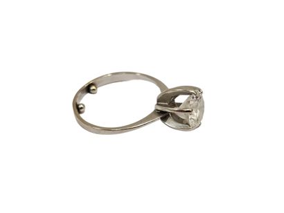 BAGUE solitaire en or gris 750° ornée d'un...