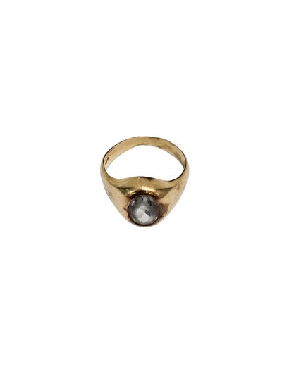 BAGUE en or jaune 750° sertie d'une aigue...