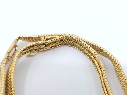 COLLIER en or jaune 750° accompagnée d'un...