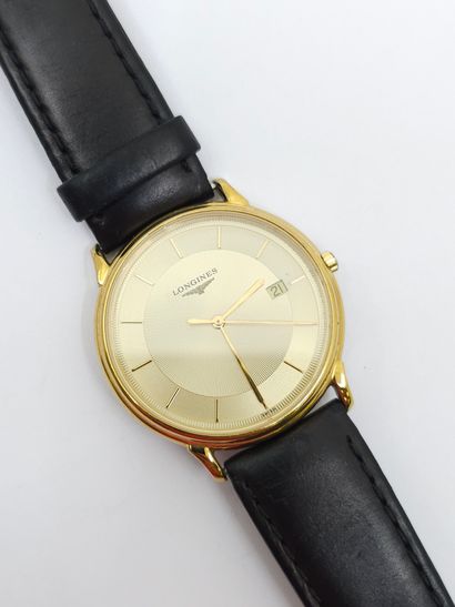 LONGINES
Les Grands Classiques
Montre bracelet,...