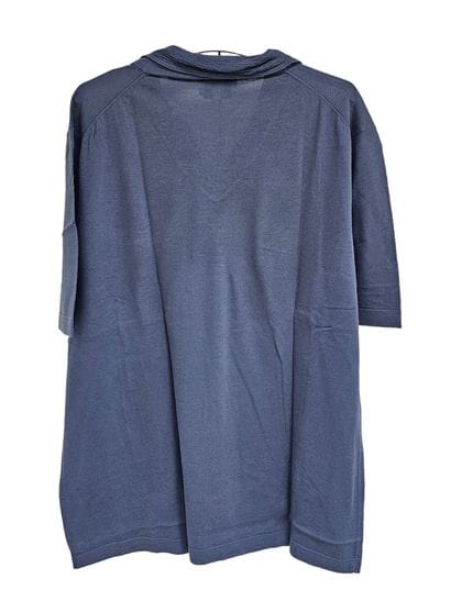 HERMES
Chemise blanche et bleue à rayures
Taille...