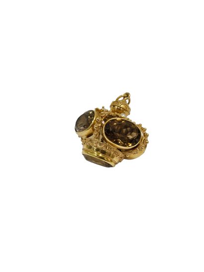 ITALIAN WORK
Pendant in 750° yellow gold...