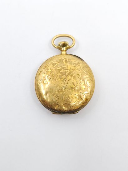 MONTRE de col en or jaune 750° , cadran émaillé...
