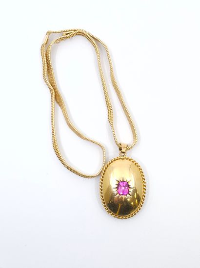 COLLIER en or jaune 750° accompagnée d'un...