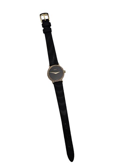 PIAGET modèle 