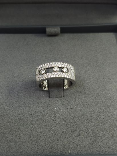 MESSIKA move
Bague en or gris 750° pavée...