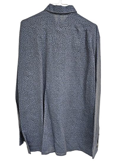 HERMES
Chemise bleue à motif de labyrinthe
Chemise...