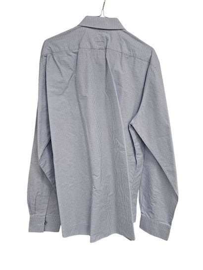 HERMES
Chemise bleue à motif de labyrinthe
Chemise...
