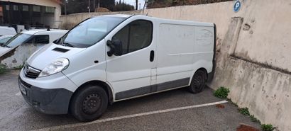 Véhicule OPEL Modèle VIVARO de couleur blanche
Immatriculé...