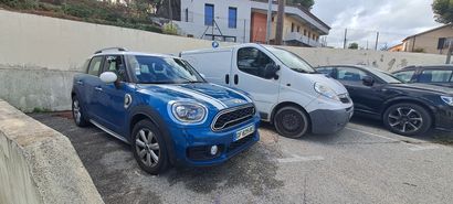 Véhicule MINI Modèle COUNTRYMAN, de couleur...