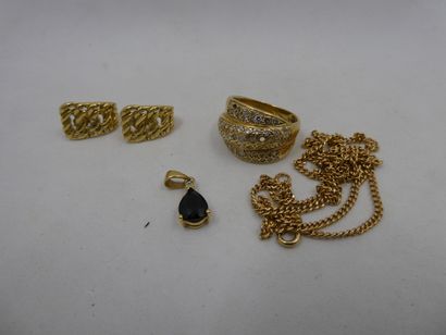 1 Pair of earrings 18kt gold 3,45g 1 Ring...