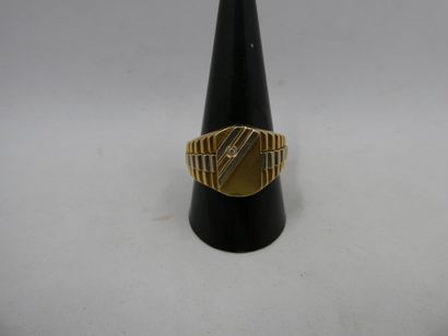 1 Ring 3-tone 18kt gold and diamond 13,4...