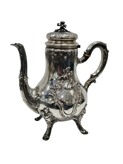 TRAVAIL Français XIX ème siècle
Cafétière...