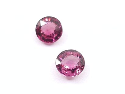 GRENAT purplish pink rhodolite Nbr 2 , rond...