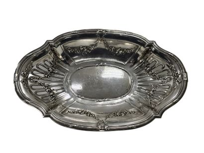 CORBEILLE A PAIN en argent, à décor de guirlandes...